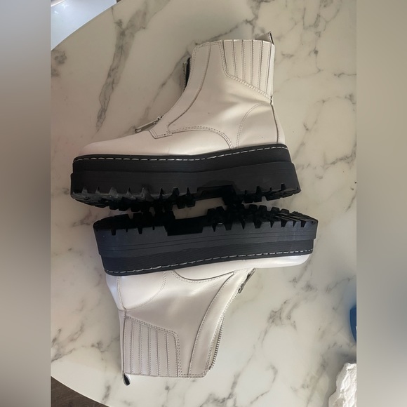 Marc Fisher Prisco White Leather Platform Boots - Picture 3 of 6